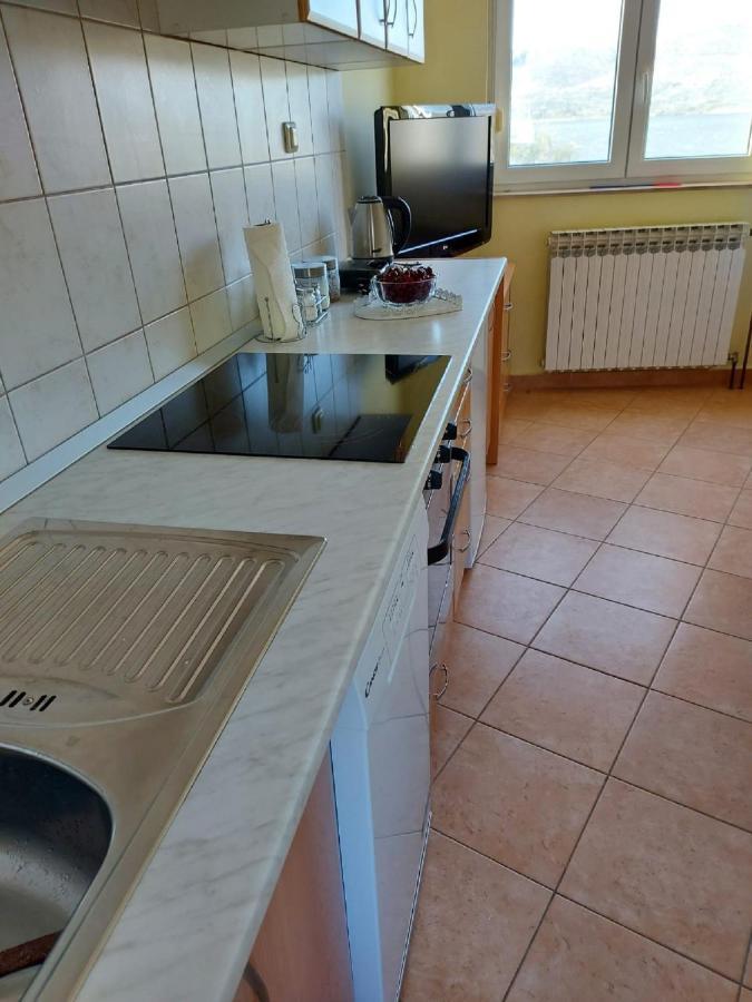 Apartman Luka Jadrtovac Luaran gambar