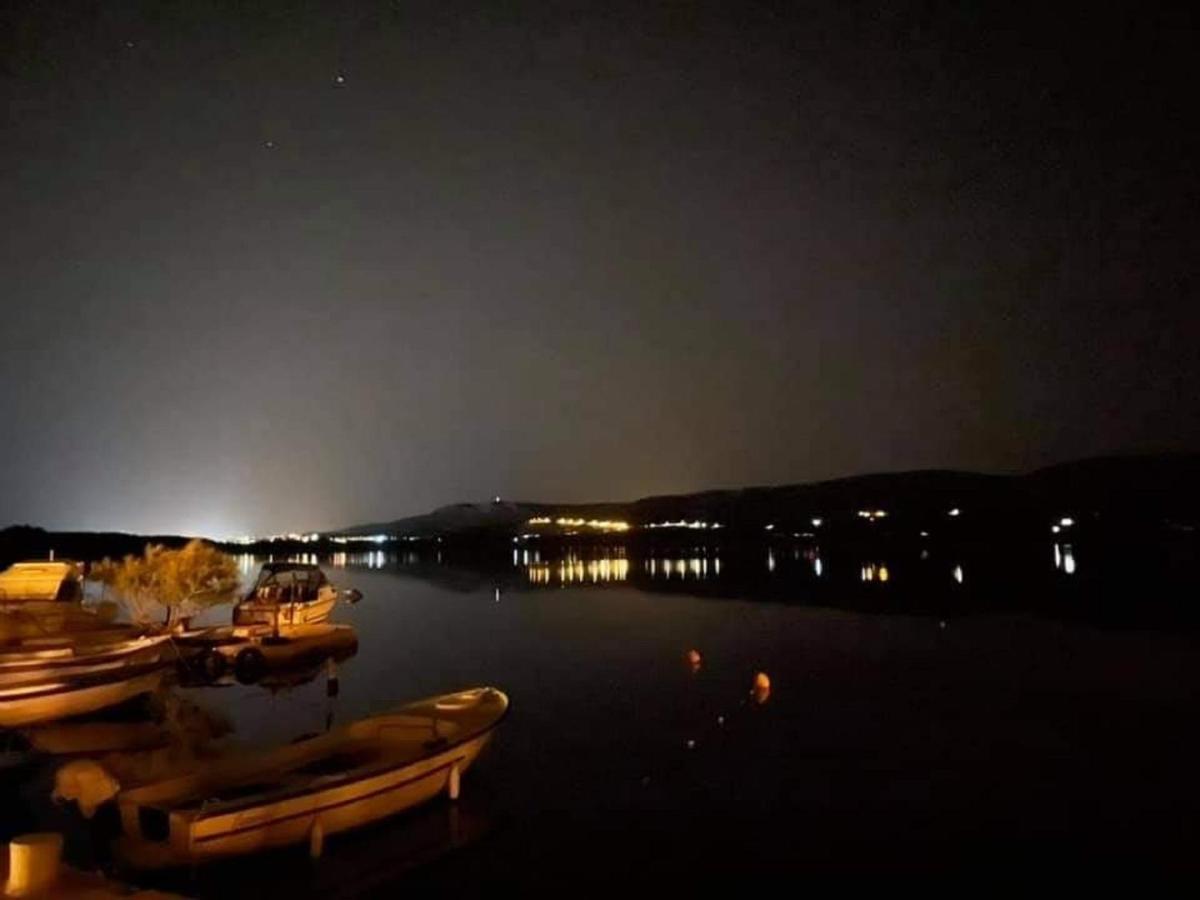 Apartman Luka Jadrtovac Luaran gambar